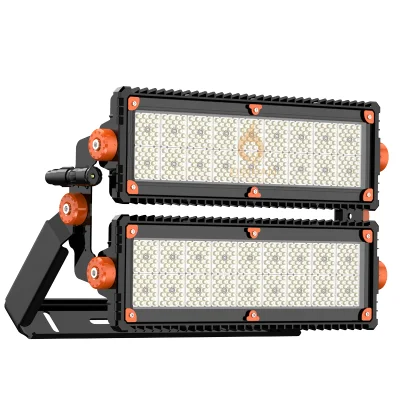 180lm/W haute puissance 600W IP65 LED Highbay Light pour l'éclairage d'entrepôt de bâtiment d'atelier industriel avec 100 000 heures de durée de vie